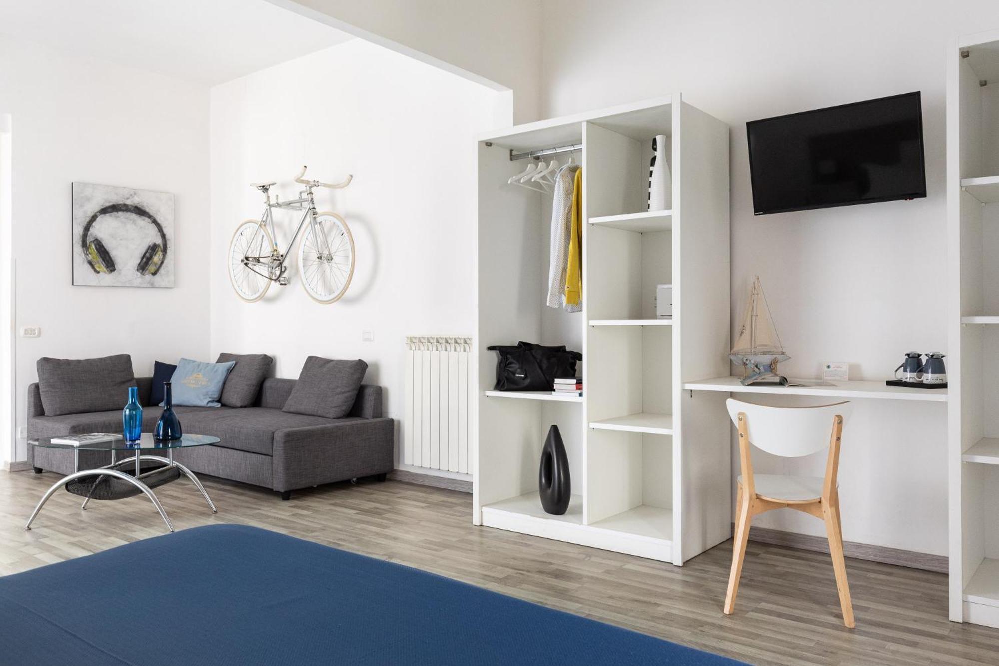 B&B Vitruvio Suites Формия Экстерьер фото