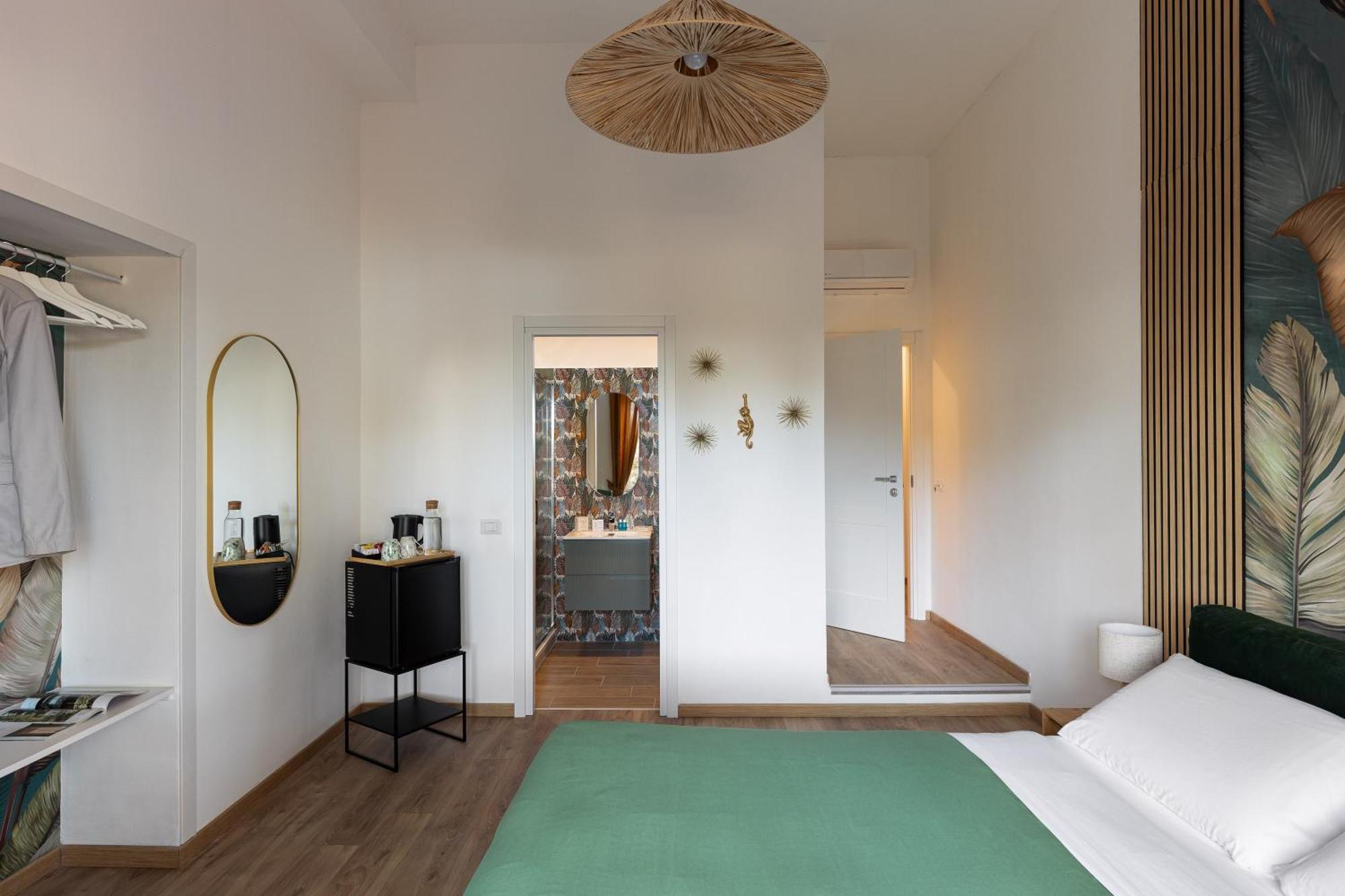 B&B Vitruvio Suites Формия Экстерьер фото